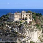 tropea inselkirche