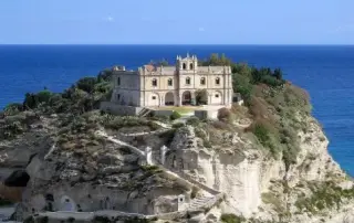 Tropea Inselkirche