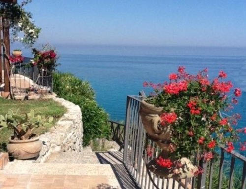 Villa Gioia – Fantastische Lage über dem Meer nahe Tropea