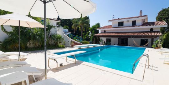 villa cora ferienhaus mit pool