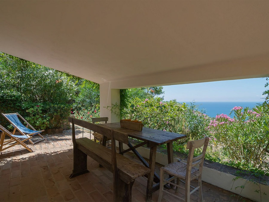 Casa Portico – Reizendes Ferienhaus mit großer Veranda am Capo Vaticano in Kalabrien, Italien - Terrasse