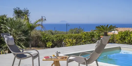 villa tramonto pool bereich